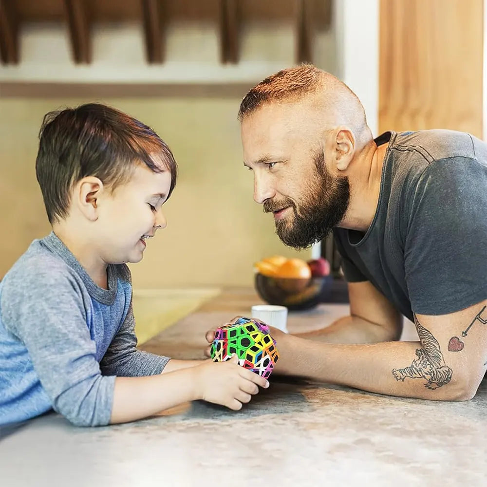 Professional 12-Sided Pentagonal Speed ​​Cube - 6A+