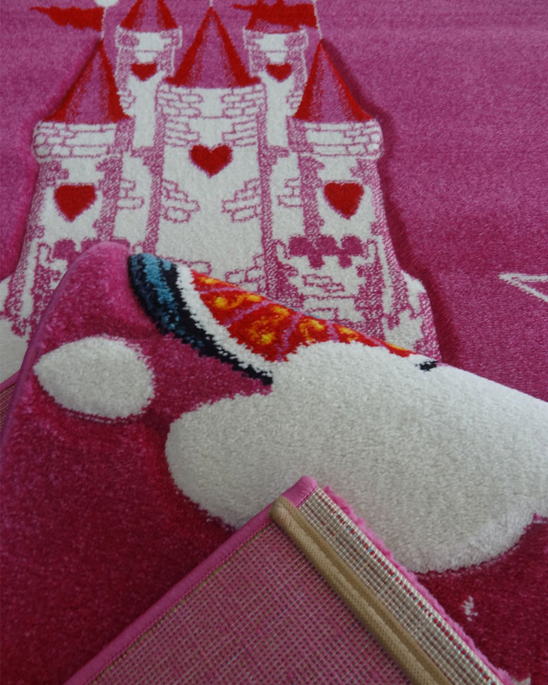 Tapis Carré Château Licorne Un Amour de Tapis - Rose