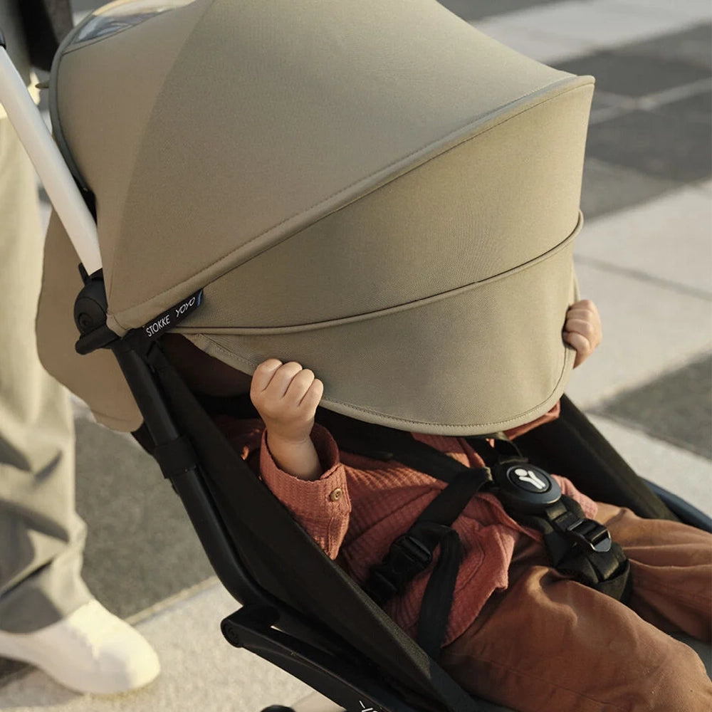 Poussette Stokke® YOYO³ Cadre Noir 6M+ - Taupe