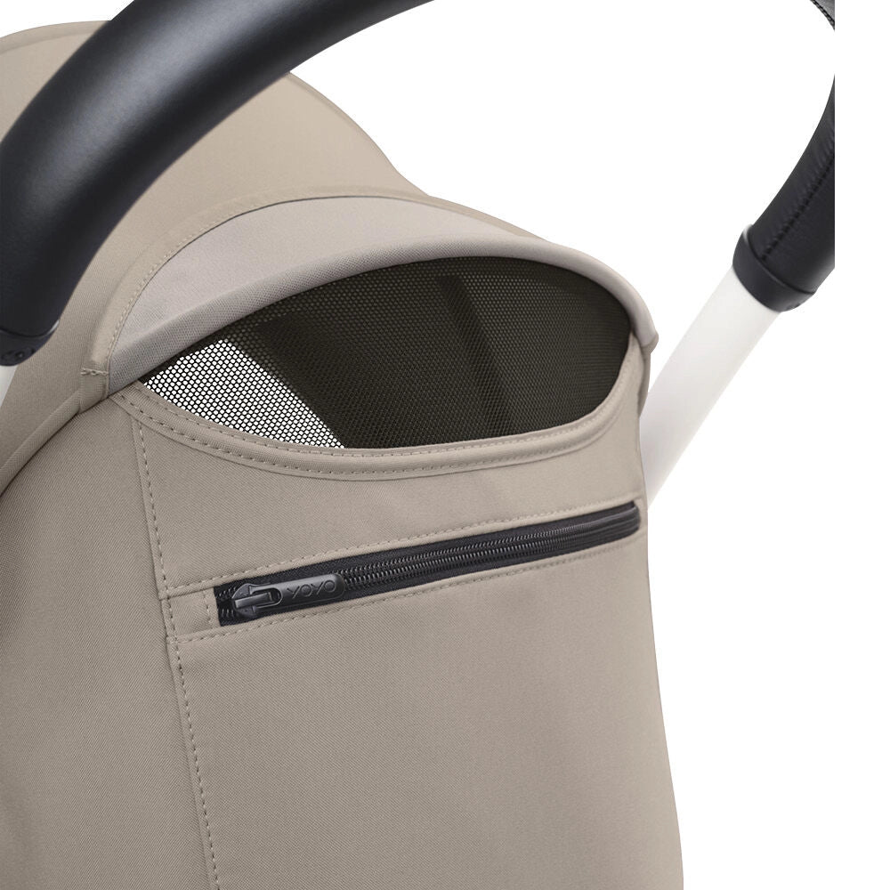 Poussette Stokke® YOYO³ Cadre Noir 6M+ - Taupe