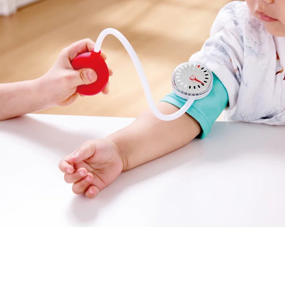 Hape Set Médical du Petit Docteur 3-8A