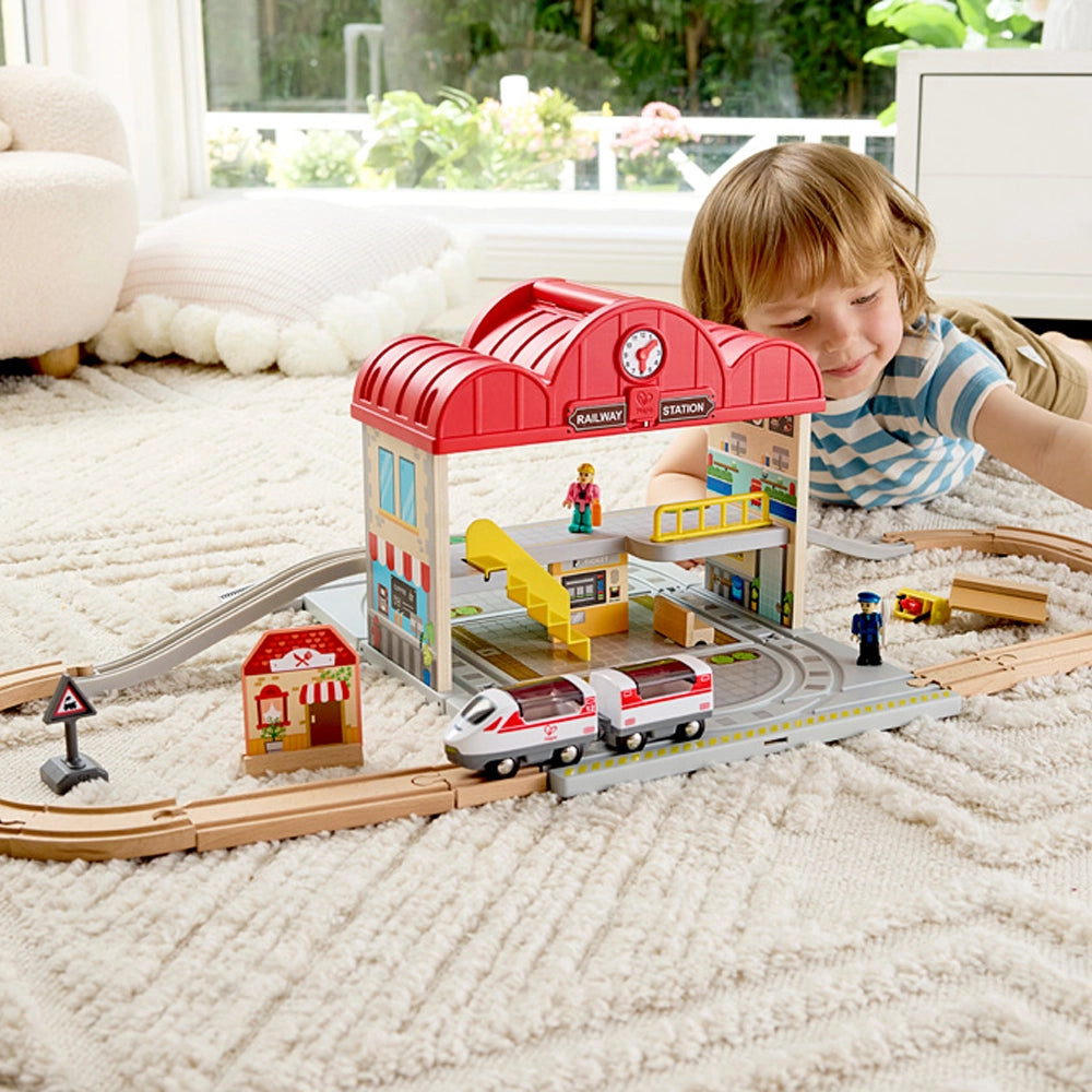 Hape Portable Train Station 3-8Y