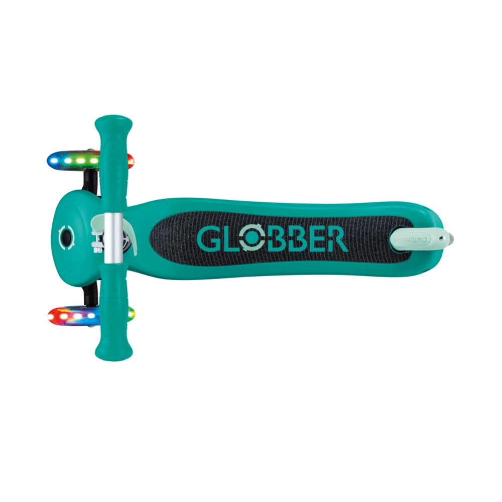 Globber Primo Lights Scooter - Pastel Mint