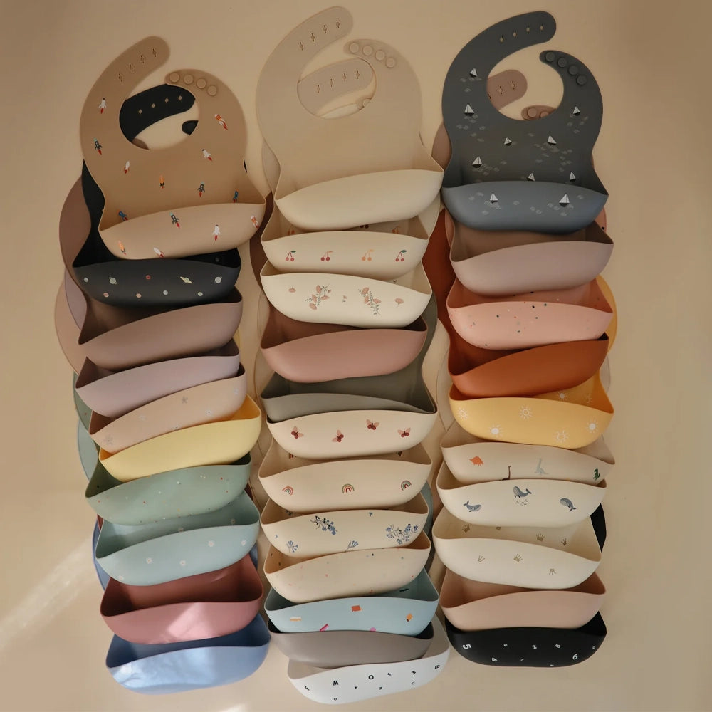 Mushie Bavoir Bébé en Silicone - Cerises