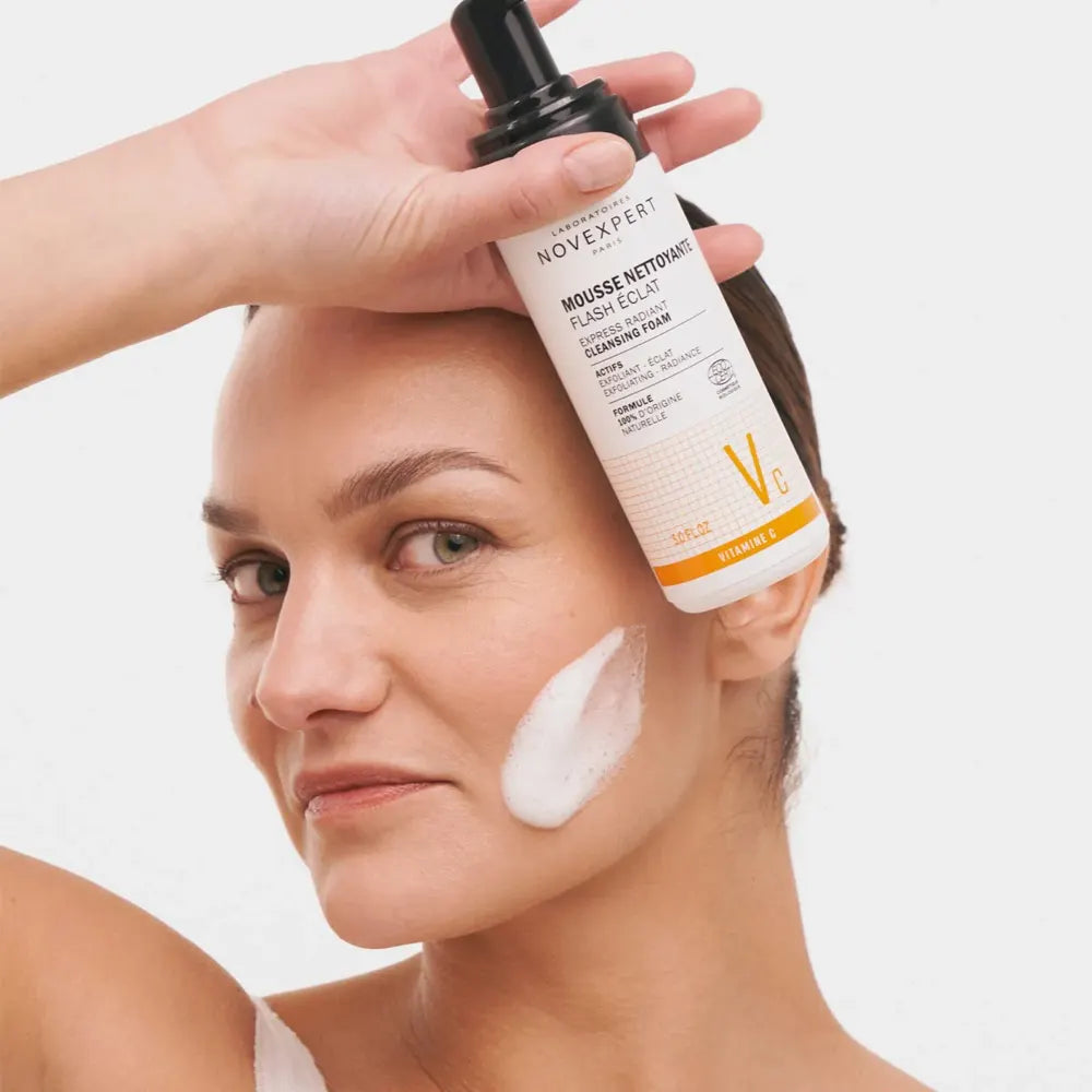 Novexpert Vitamine C Flash Éclat Mousse Nettoyante 150ml