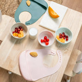 YUMMY Bavoir en Silicone avec Poche 4M+ - Rose Blush