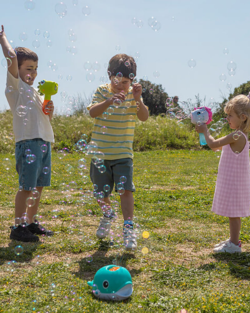 Eurekakids - Whale-Shaped Automatic Bubble Machine 3 Years+